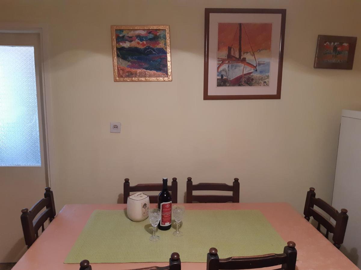 Apartman Vede Bacina Exteriör bild